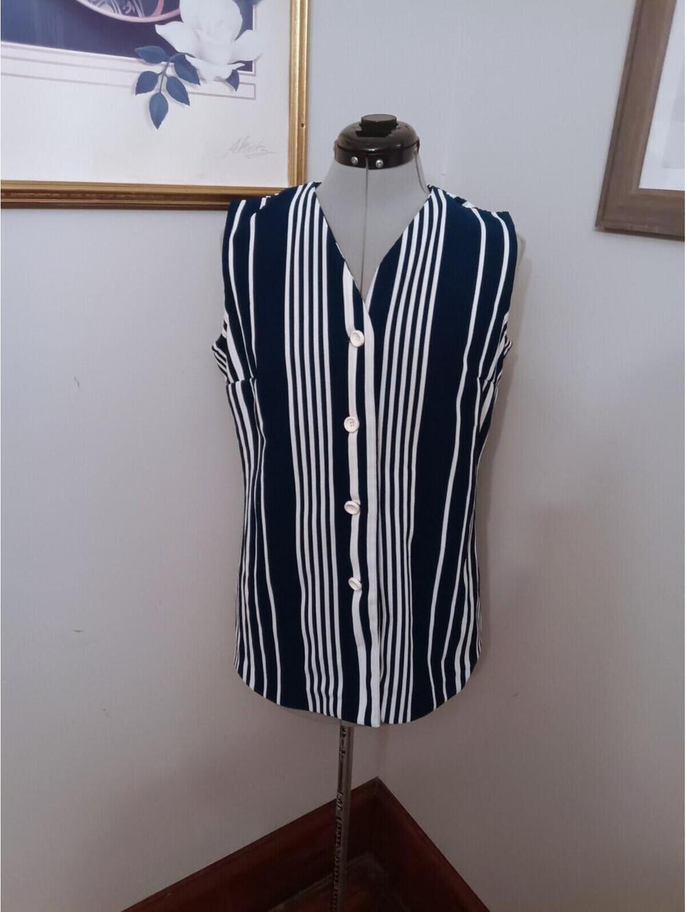 70s Vintage Sleeveless Shirt, Tank Top Button Up Vest Striped Retro Mcm Large